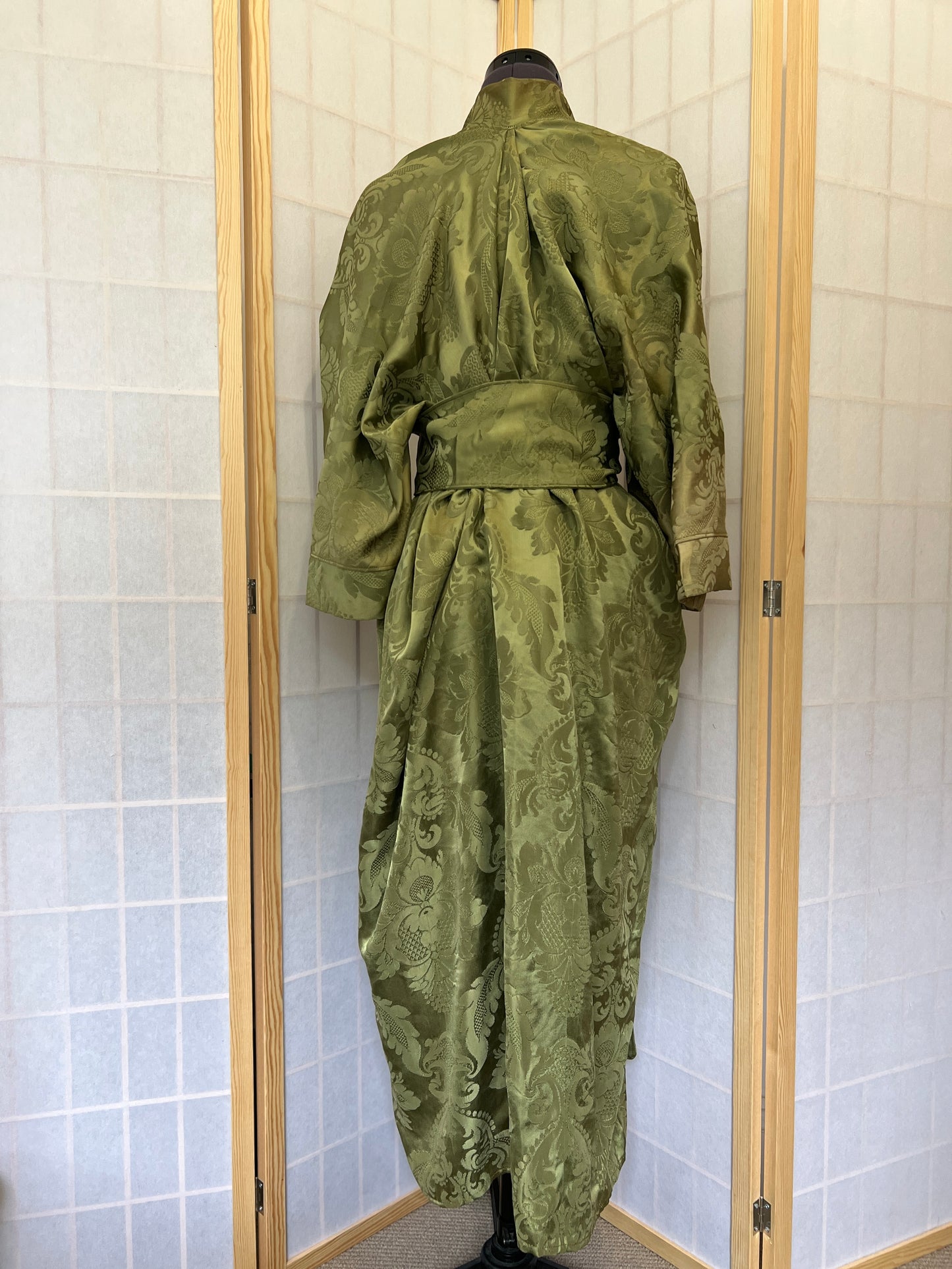 ILH Robe Vintage Olive Satin
