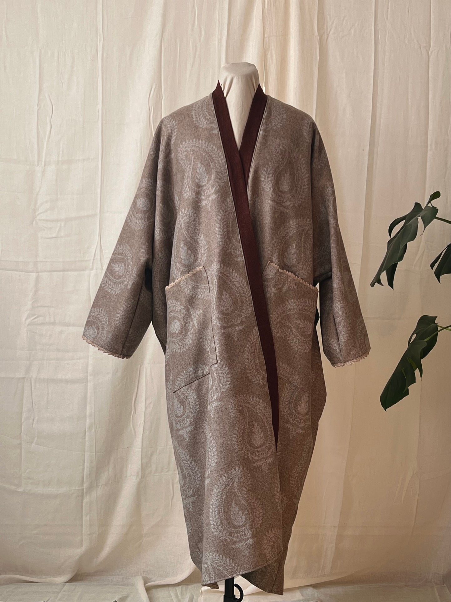 ILH Robe Taupe Paisley Ankle Length Bamboo Towelling Lined