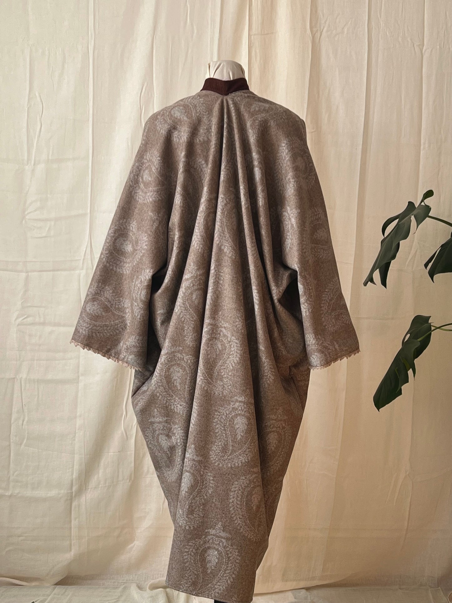 ILH Robe Taupe Paisley Ankle Length Bamboo Towelling Lined