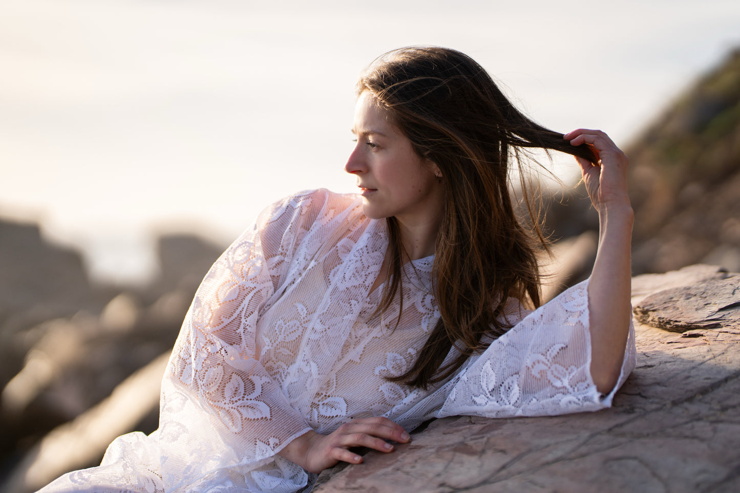 ILH Robe White Lace, Straight Hem