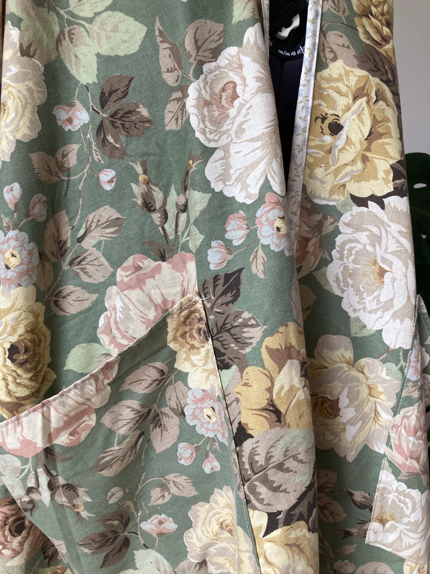 ILH Robe Vintage Green Floral