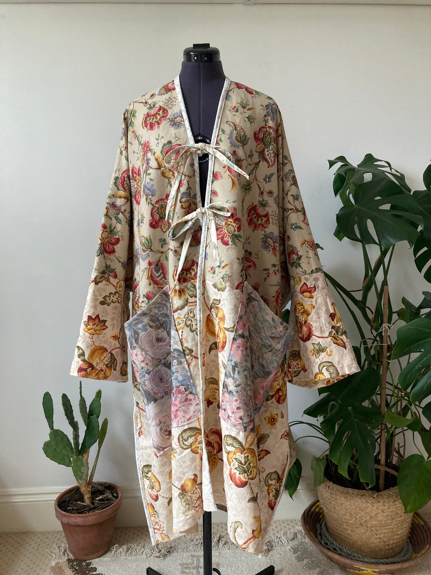 ILH Robe 70s Linen Floral Combo